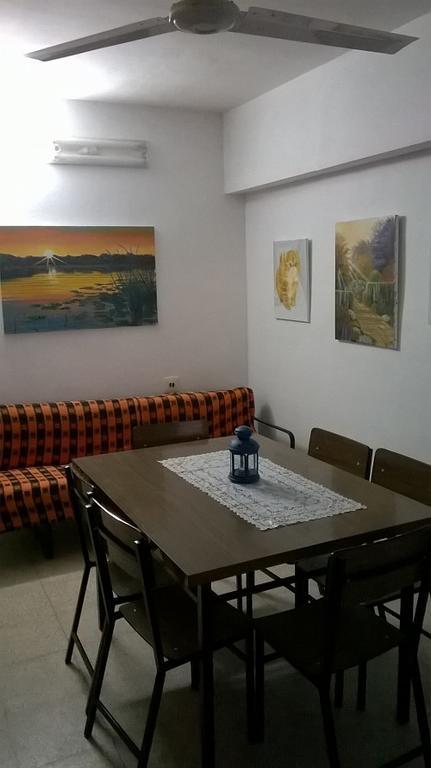 Appartamento Apartamento Espert Perelló Esterno foto